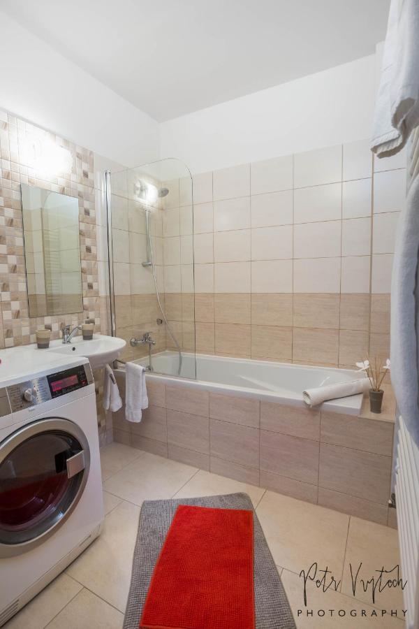 Luxurious, Lovely And Romantic Apartment In Tábor Exteriér fotografie